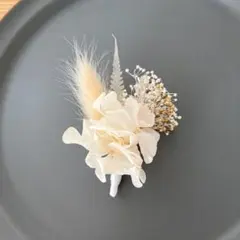 コサージュ