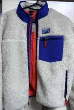 新品☆パタゴニアのキッズ・レトロX・ジャケットです