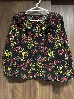 【美品】ジェニーラブ JENNILOVE 花柄ブラウス