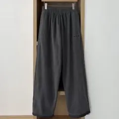 Item thumbnail for item 4648e66c-903f-42bc-bfed-99ffd4f81b10