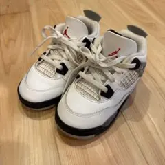 NIKE AIR JORDAN 4 キッズ スニーカー