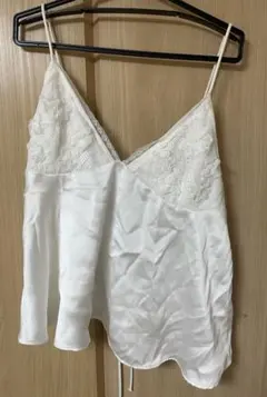 ZARA ホワイト キャミソール