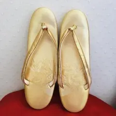 フォーマル草履　パーティ　冠婚　結婚式　金地　ゴールド 金色　花柄　刺繍　礼装