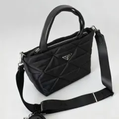 ✨極美品 PRADAショルダーバッグ ノベルティ 2025年最新】prada ノベルティ ショルダーの人気アイテム - メルカリ