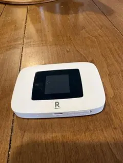 Rakuten WiFi Pocket Platinum T99W541ホワイト - メルカリ