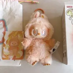 残り僅か！【正規品・未開封】Labubu Big into Energy 3箱 正規品・未開封】Labubu Big into Energy 3箱 - メルカリ