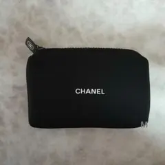 CHANEL ブラック ノベルティポーチ　小物入れ　ブラック