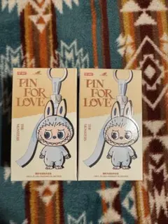 【未開封・正規品】Labubu 4.0 Pin For Love2個セット