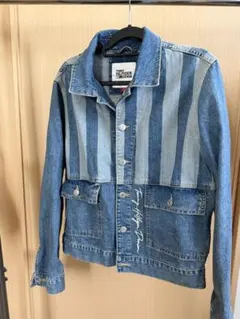 Item thumbnail for item e20c377a-71fb-477b-98f0-35740ba9d3d2