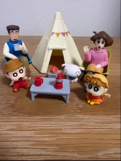 クレヨンしんちゃん　キャンプ　ガシャポン