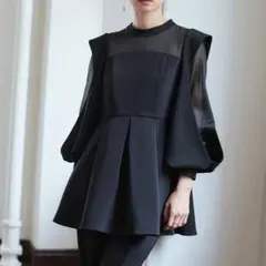 タグ付き新品】LOULOU WILLOUGHBY シアーブルゾン ジップアップ - メルカリ