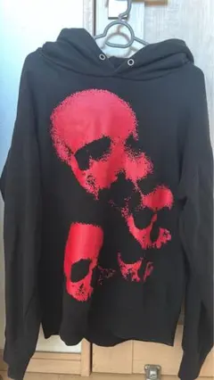 YXNGBRATZパーカー