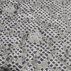 【生地】絞り風 幾何学模様 プリント生地 はぎれ70×35cm+71×41cm