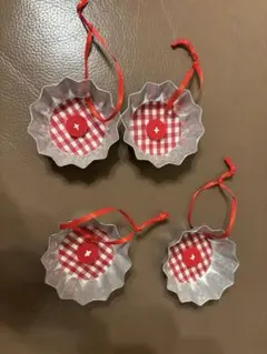 IKEAクリスマスオーナメント　ブリキ