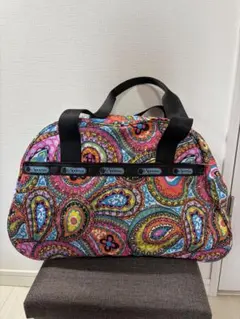 レスポートサック　カラフルペイズリー柄ボストンバッグ
