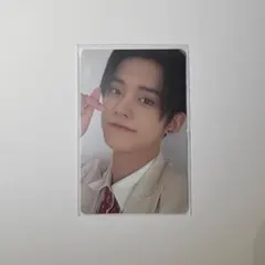 txt ヨンジュン　fight or escape トレカ