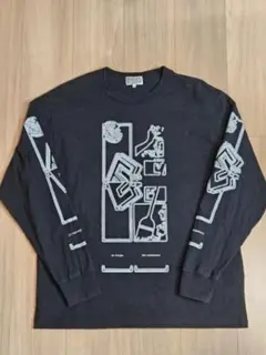 黒 長袖 Tシャツ Lサイズ グラフィックデザイン