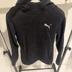 Puma ダークグレー フード付きパーカーとジョガーパンツセット