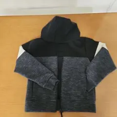 Item thumbnail for item ea1468ec-831b-4eb5-ab64-3b3af4def24a