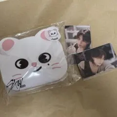 ジニレット　ヒョンジン　ステッカー2種各1枚ずつ