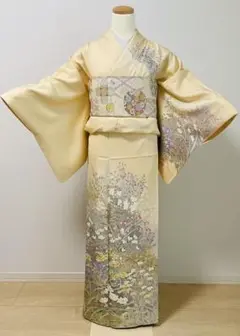 訪問着　クリーム色　花柄　友禅　作家物　落款入り　正絹