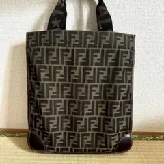 2025年最新】fendi ズッカ柄 トートバッグの人気アイテム - メルカリ