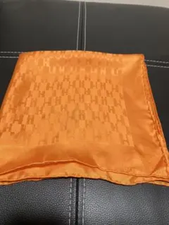 HERMES エルメス ポケットチーフ オレンジ シルク 未使用