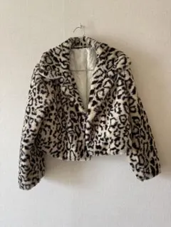 ヒョウ柄ファーコート