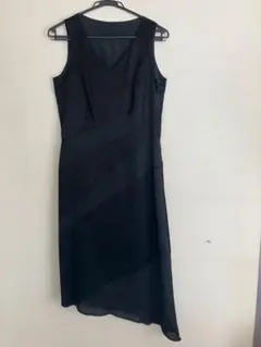 SALE! ロートレアモン ブラック Vネック アシンメトリードレス