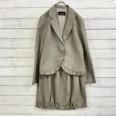 【SHIZUKA KOMURO】セットアップ パールホワイト フリル裾 42