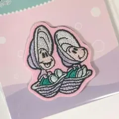 【新品未使用】ディズニー　刺繍ワッペン　ヤングオイスター（パープル）1点