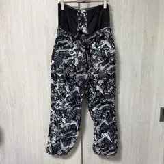 AIRWALKスノーボードパンツ 白黒のサムネイル