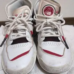 New Balance 3000 バスケットボールシューズ ホワイト/レッド