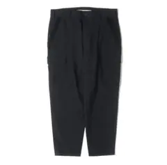 【新品】White Mountaineering テーパード カーゴパンツのサムネイル