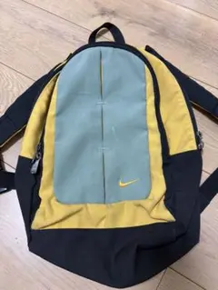 NIKE キッズ リュック バックパック イエロー ブラック　保育園　幼稚園のサムネイル
