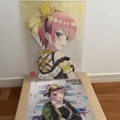 五等分の花嫁　中野一花　アクリルボード、タペストリー、合計2点