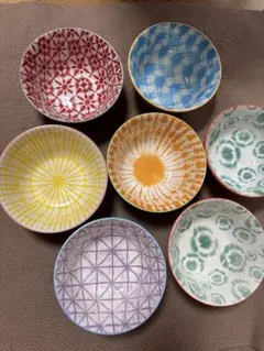 コストコ　カラフルボウル　７個セット【美品】のサムネイル