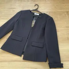 新品未使用　ノーカラーネイビージャケット 9AR