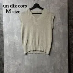 un dix cors アンディコール Vネック ニットベスト ベージュ Mのサムネイル