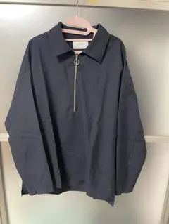 SIMPLICITÉ フード付き長袖シャツ ダークグレーとワイドパンツのセット 
