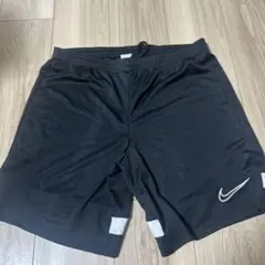 Nike DRI-FIT ブラックショートパンツ Mサイズ