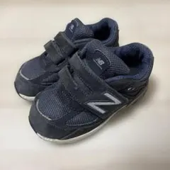 ニューバランス 990v5のサムネイル