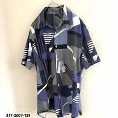 SHEIN 半袖 総柄 藍 ポリエステルのサムネイル