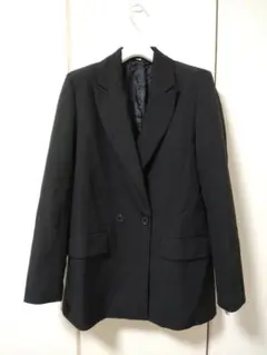 ブラック テーラードジャケット