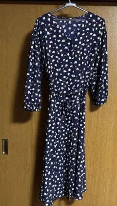 GU 花柄 ロングワンピース ネイビー M