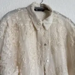 美品＊ZARA 花柄刺繍シアーシャツ