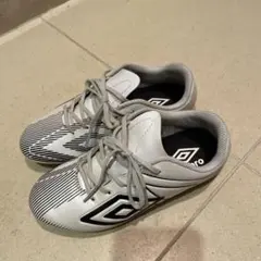 早い者勝ち！美品！umbro サッカー　スパイク　19cm