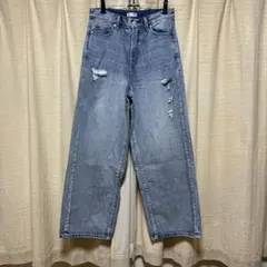 ローリーズファーム　ライトブルー ストレートデニム ダメージ加工