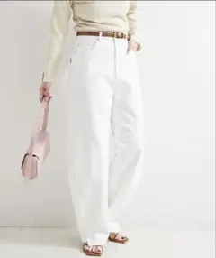 Item thumbnail for item b76462e5-9c45-4ac5-bec6-df7a70e8fa8c