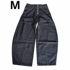 バルーンデニム　シルエット　シンプル　ワイド